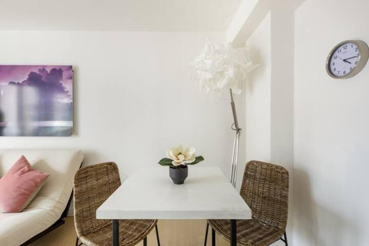 Loft Minimalista Impecable En Pleno Centro Historico Apartment เม็กซิโกซิตี้ ภายนอก รูปภาพ